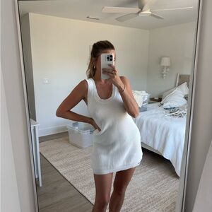 Commense White Sleeveless Bodycon Mini Dress